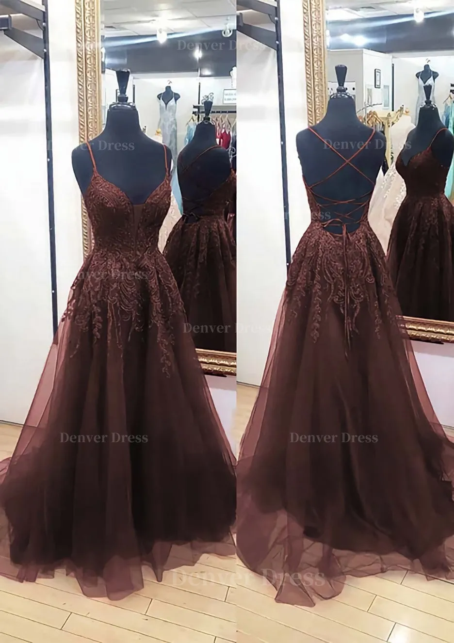 A-line V Neck Sleeveless Chapel Train Tulle Prom Dress With Appliqued Lace