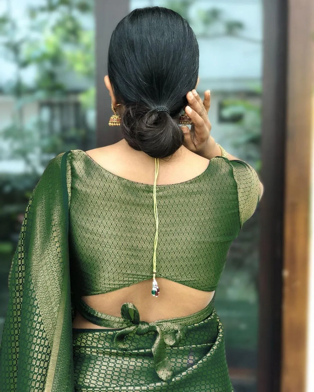 Ailurophile Green Soft Banarasi Silk Saree With Beleaguer Blouse Piece