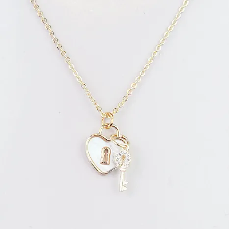 Discreet Day Collar with Heart Lock and Key, 18K Gold. Day Wear Necklace for BDSM submissive or slave