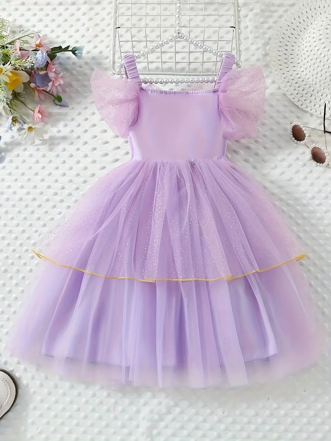 Dreamy Girls Sleeveless Princess Tutu Dress - Sparkling Mesh for Parties & Performances - A Delightful Gift Idea for Little Royalty