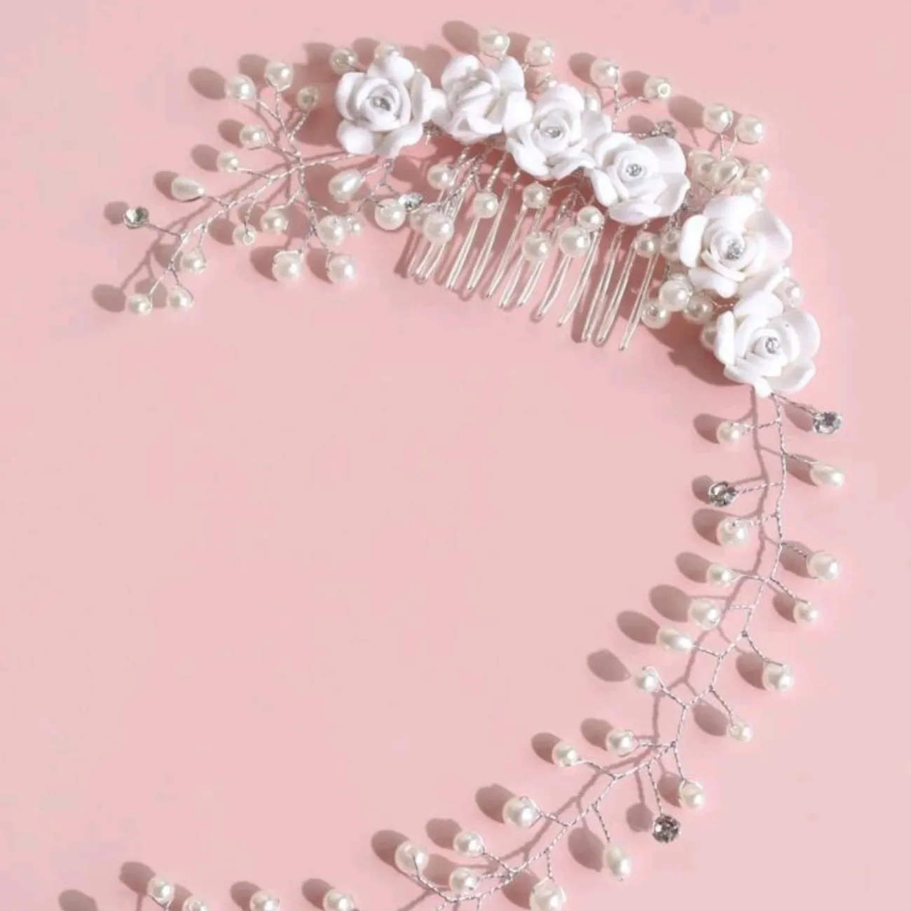 Faux pearl flower decor hair comb