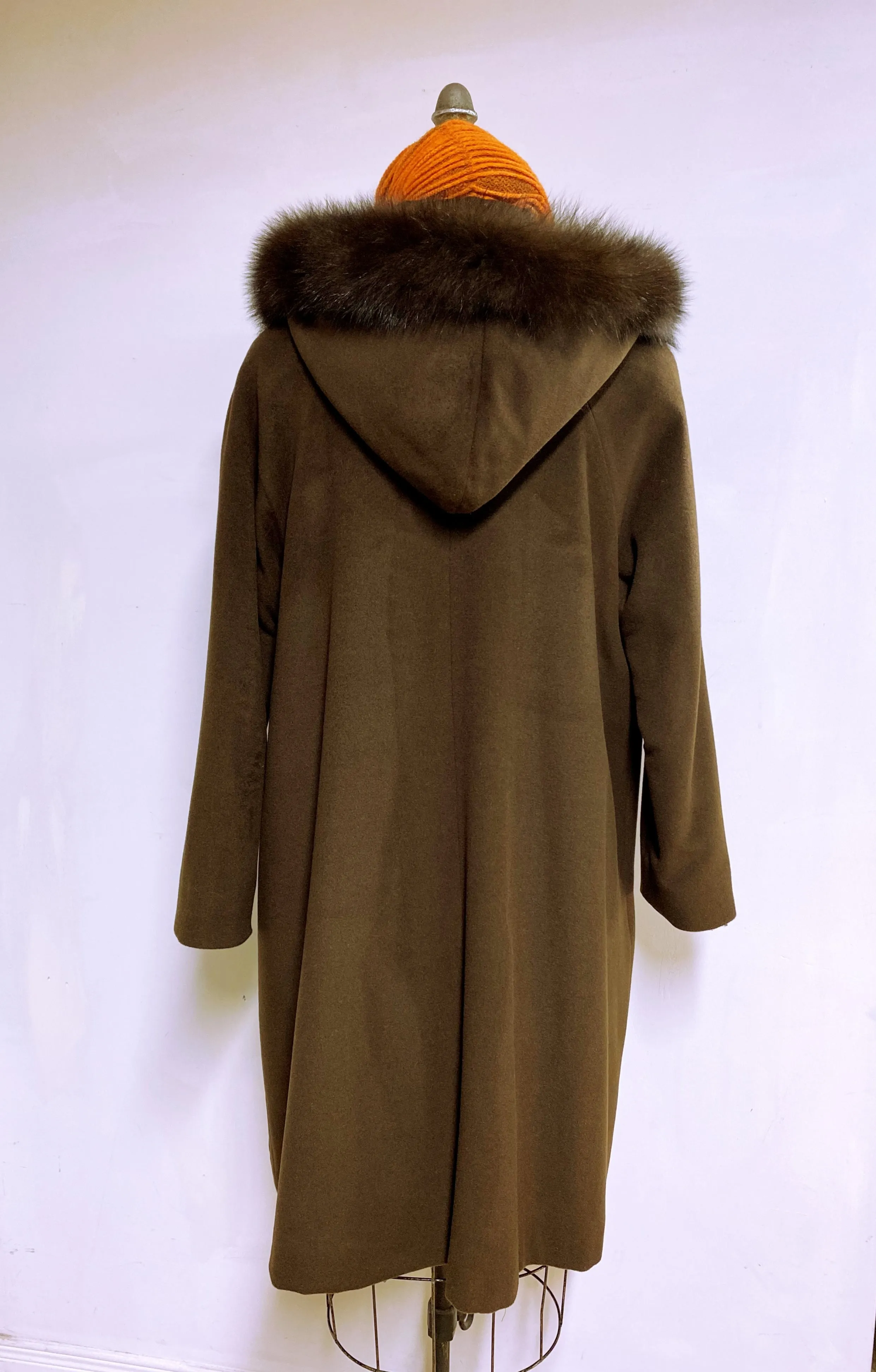 Fiorella Coat - 50% Cashmere & Wool Blend - Detachable Fox Hood