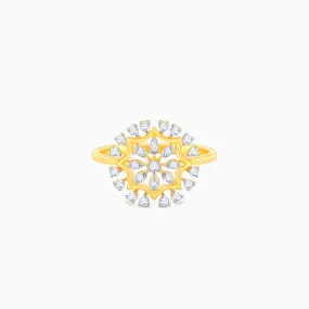 Gold Glamorous Floral Diamond Ring