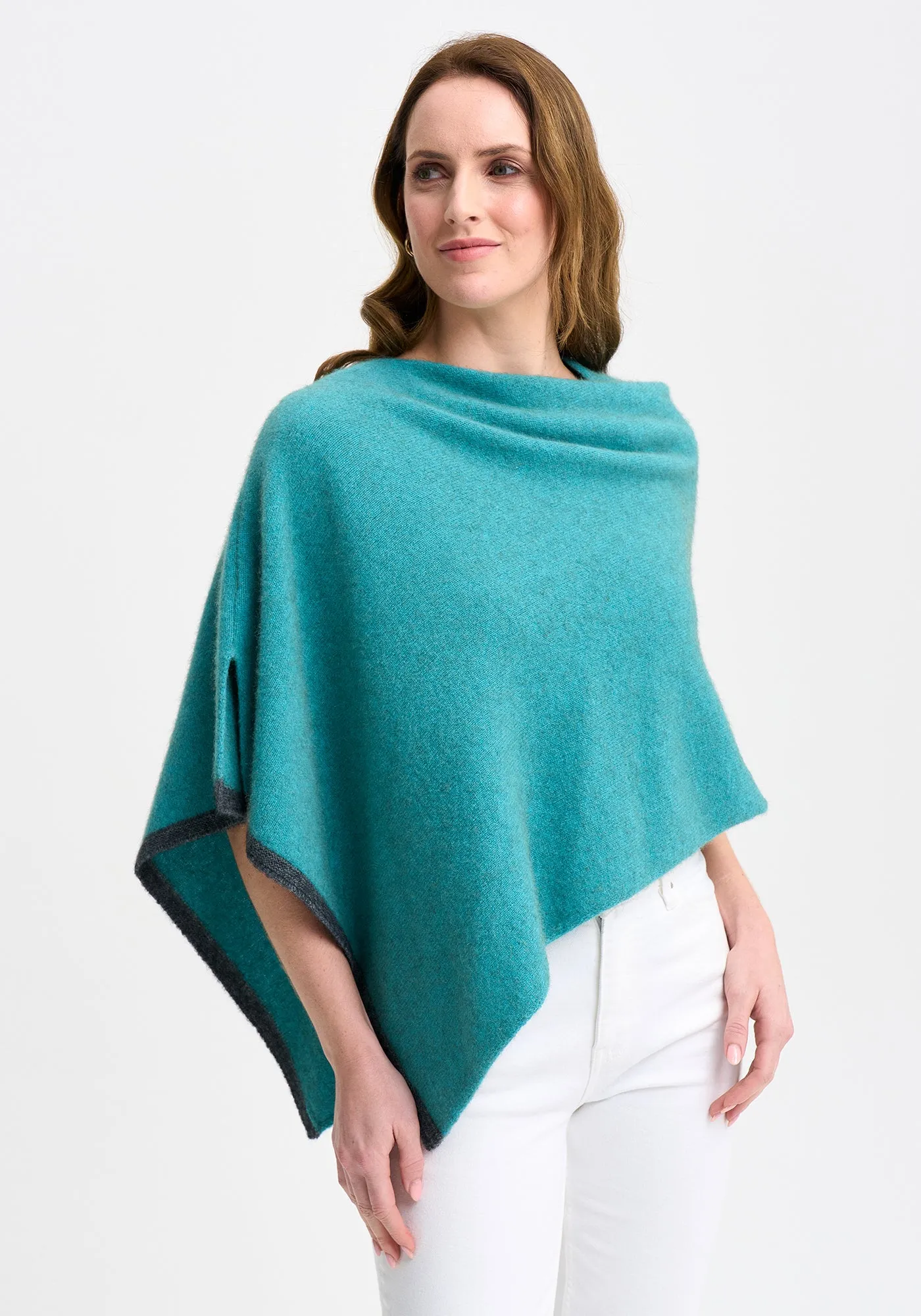 Merinomink - 1623 Two Tone Poncho in Merino Wool and Possum Fur