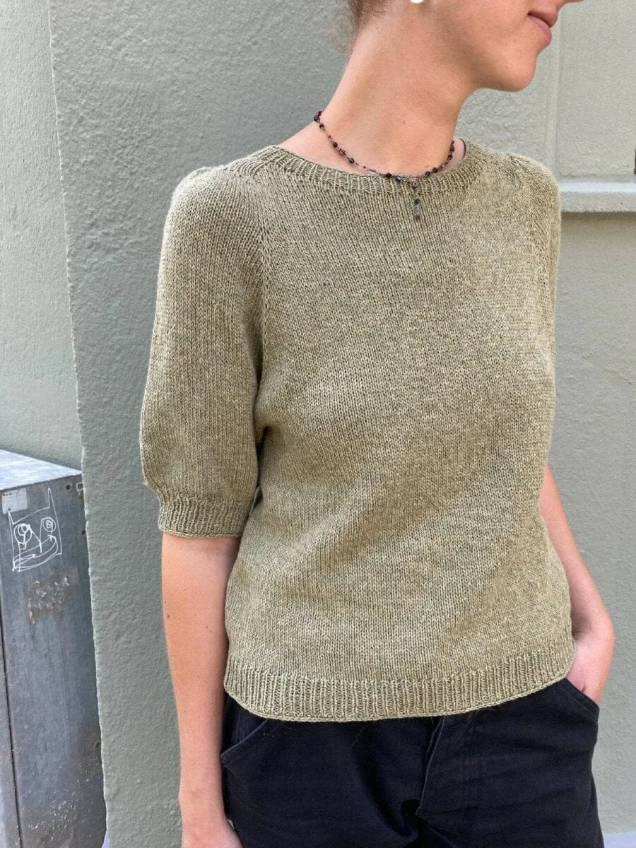 Paloma T-shirt w. puff sleeves by Önling, knitting pattern