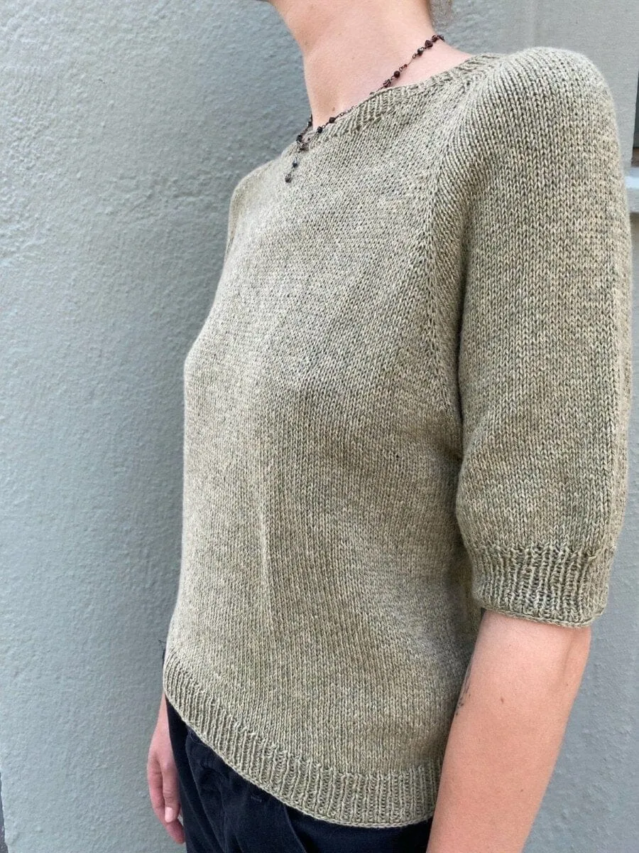 Paloma T-shirt w. puff sleeves by Önling, knitting pattern