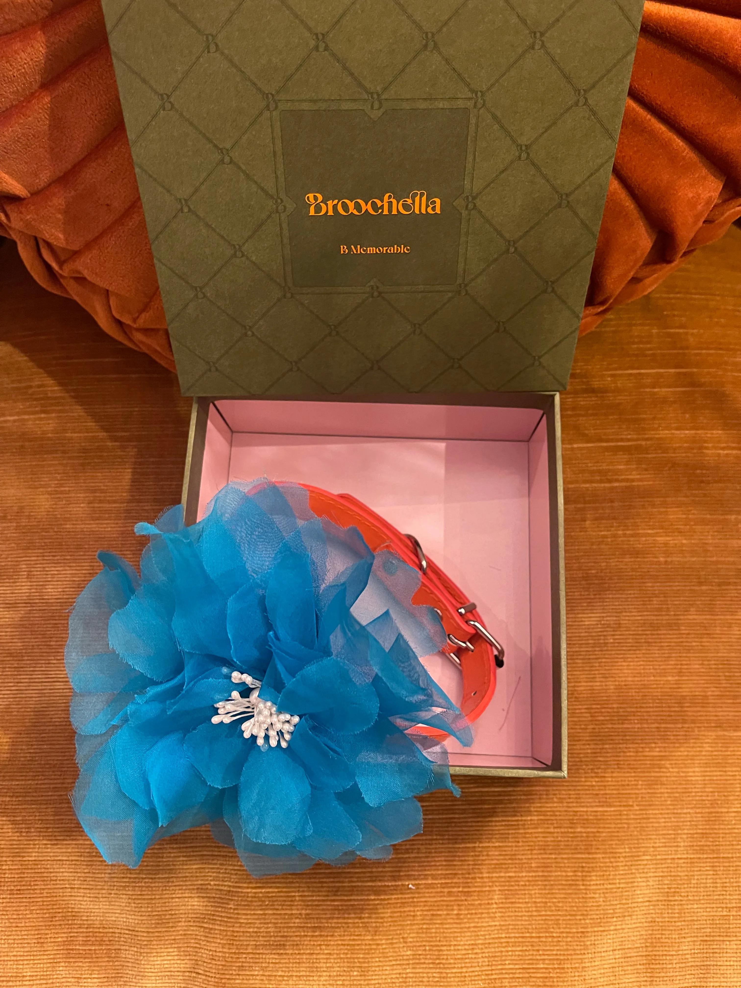 Poochella Aubrieta Pet Brooch