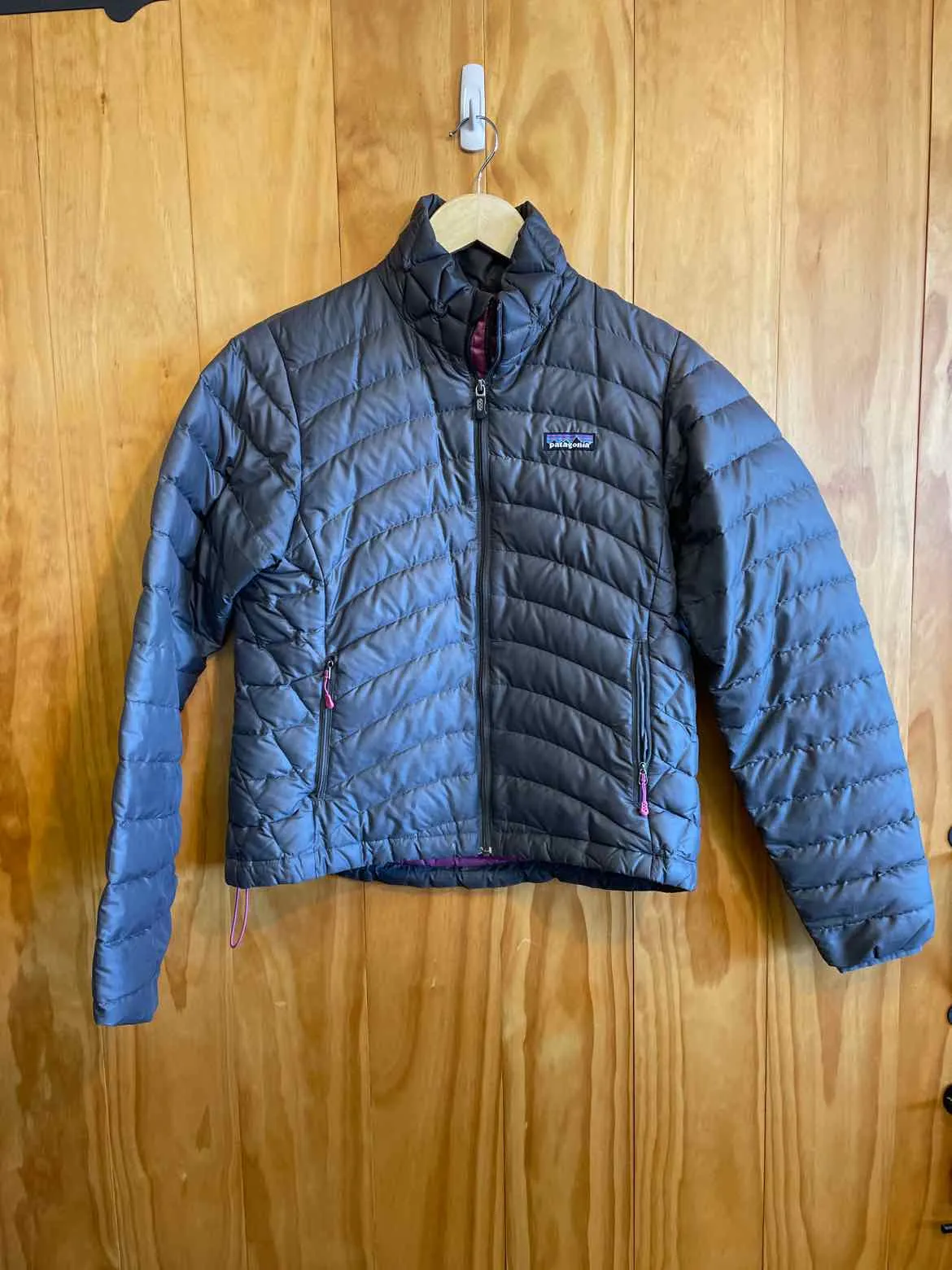 Women Size Small Patagonia Gray Women's Light Jacket